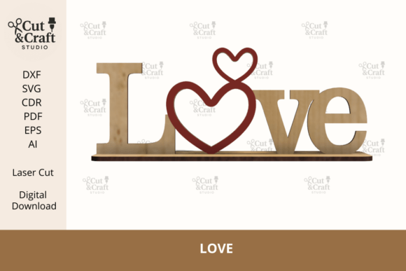 "LOVE" Schriftzug aus Holz mit Herz - Romantische Tischdekoration