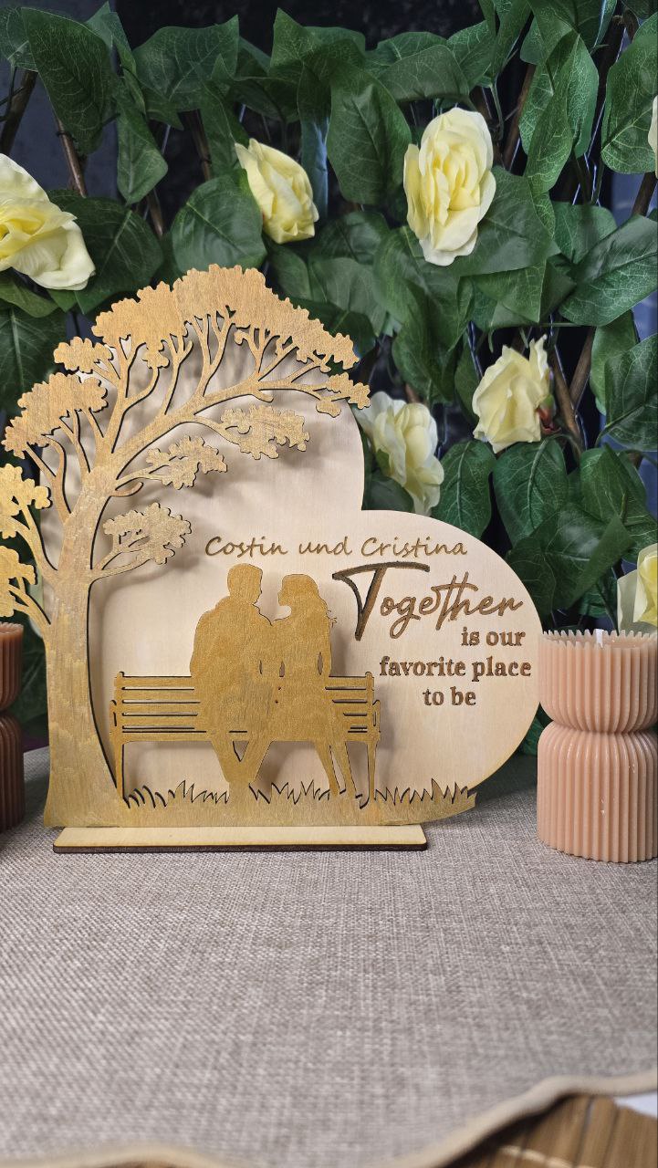 Personalisiertes Holzschild "Together" - Romantisches Paar-Geschenk mit Gravur