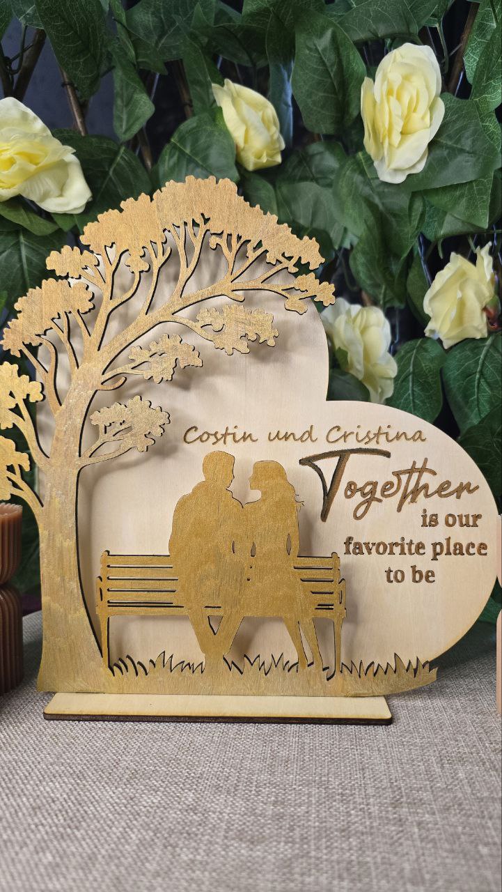 Personalisiertes Holzschild "Together" - Romantisches Paar-Geschenk mit Gravur